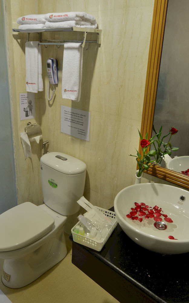 Millennium Hotel Rangun Zewnętrze zdjęcie