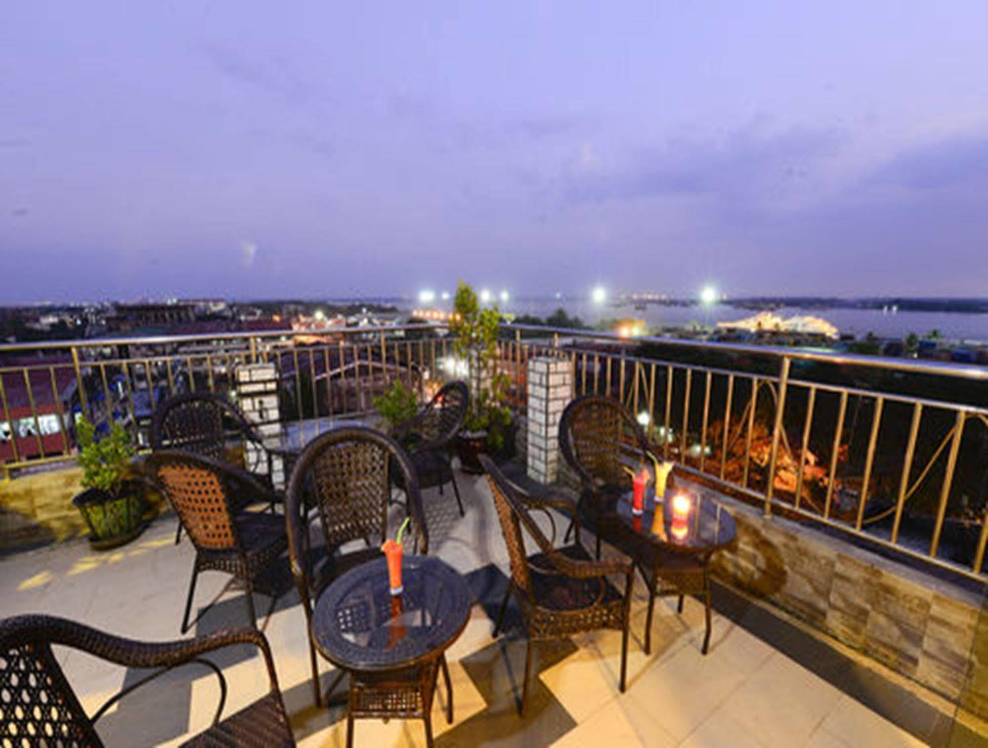Millennium Hotel Rangun Zewnętrze zdjęcie